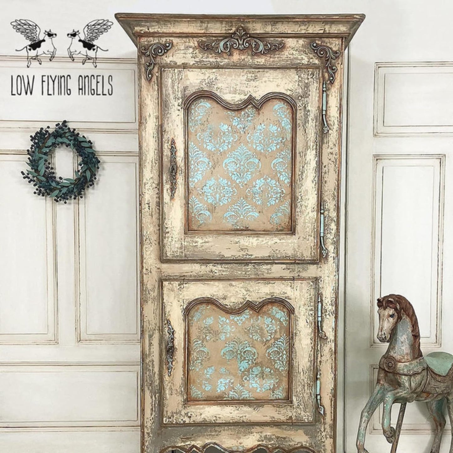 Dixie Belle Paint Company Chalk Finish Furniture Paint - Pine Cone (16oz) - Matte Chocolate Brown Chic Chalk Mineral DIY Furniture Paint