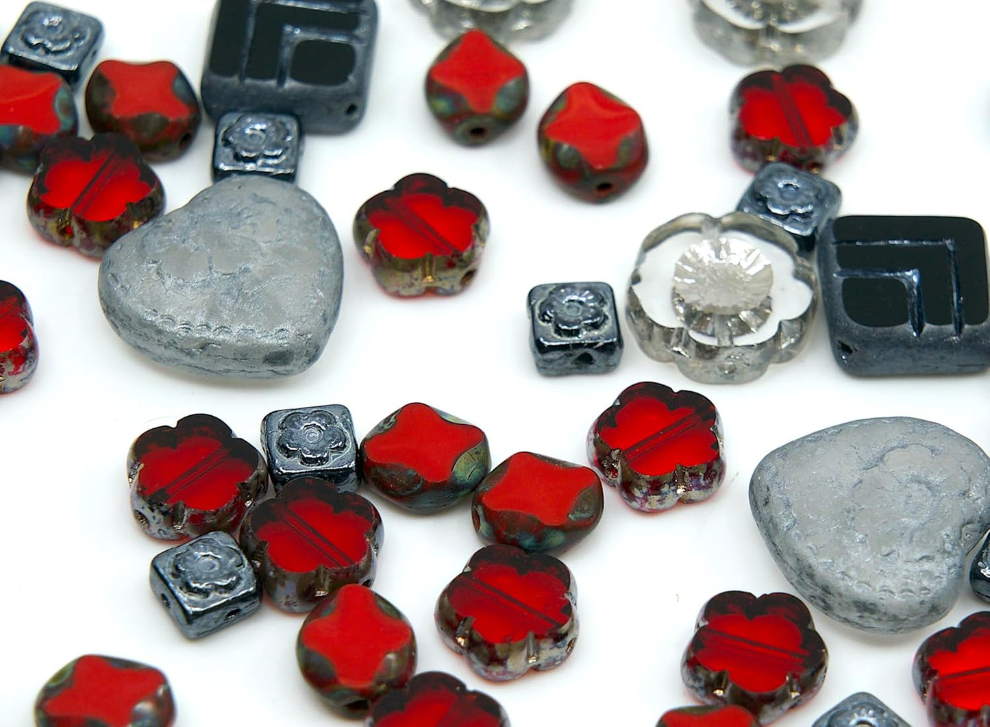 65+ pcs (2.1oz=60g) of Focal Glass Bead Mix with Table-Cut Hawaii Flower and Heart with Rose Beads, PG Gray Red