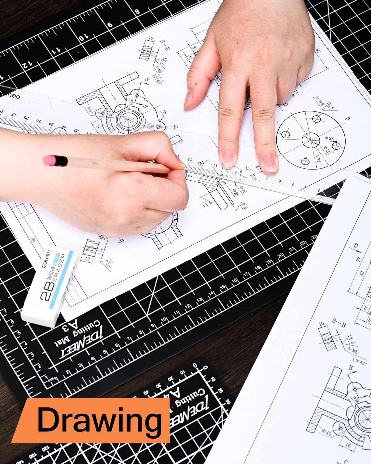 Density-upgraded 9"x12" Self Healing Cutting Mat, Idemeet Rotary Sewing Mat for Crafts, 5-Ply Blade Table Protector Cut Board for Fabric Leather Cutting Quilting Modeling Hobby Project, A4, Black