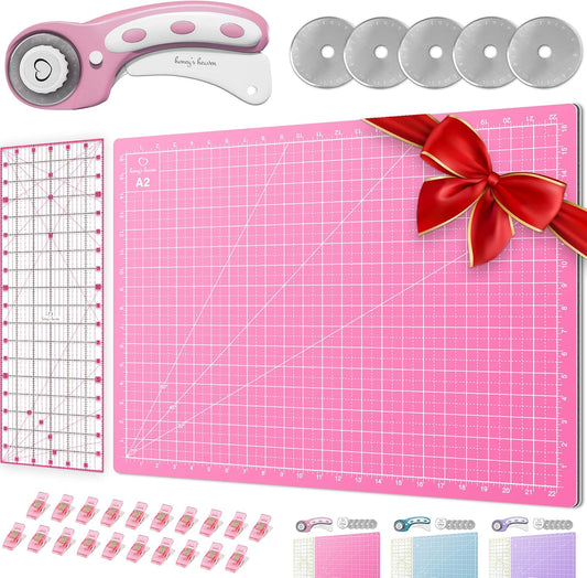 Rotary Cutter Set pink - Quilting Kit incl. 45mm Rotary Cutter, 5 Replacement Blades, A2 Cutting Mat, Acrylic Ruler and Craft Clips - Ideal for Crafting, Sewing, Patchworking, Crochet & Knitting
