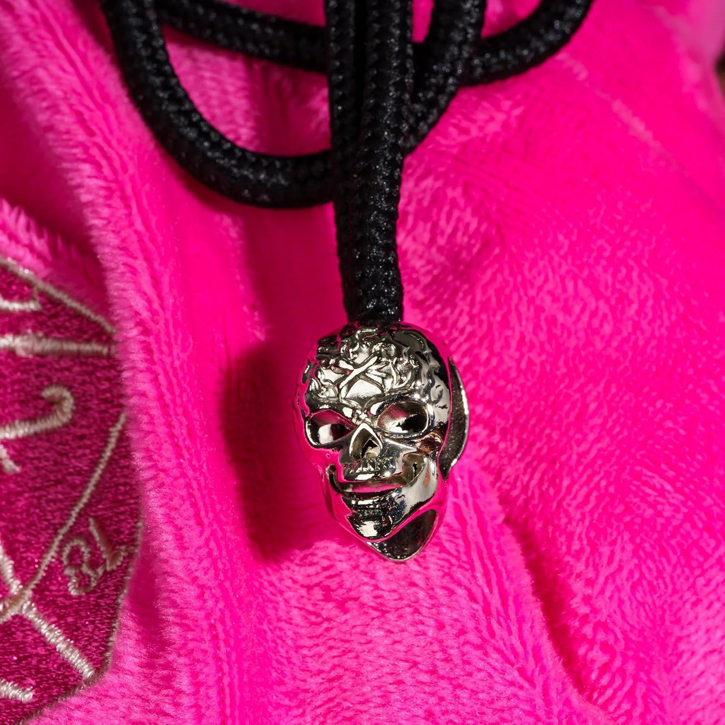 Large Dice Bags with Pockets Pink Storage Bag D20 Logo for DND RPG Game Dices (with 1lb Random DND Dice)