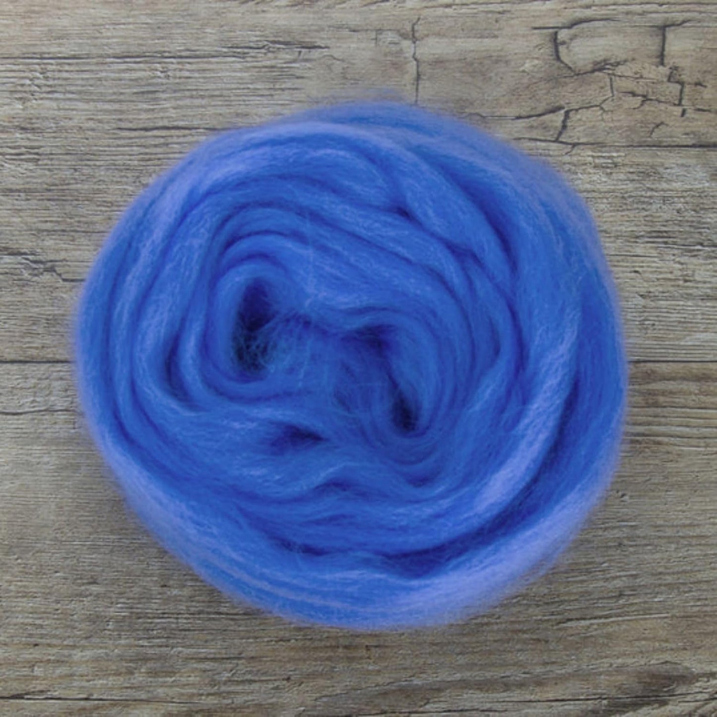 Revolution Fibers Dyed Corriedale Wool | 8 Ounces of Premium Combed Wool Top | 26 Micron, 100% Pure Corriedale Wool Roving, Ethically Sourced (Cornflower Blue)
