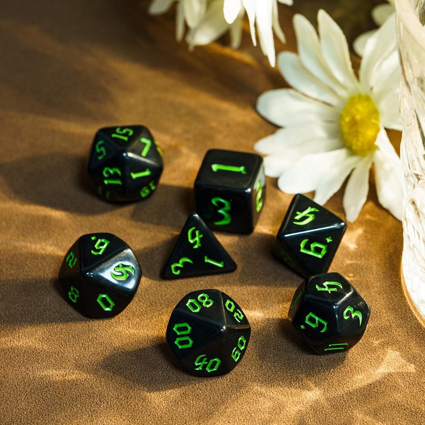 7-Die DND Dice Set Polyhedral Dice Set with a Leather Dice Bag, D&D Dice Set for Dungeons and Dragons, RPG Table Games (Black)