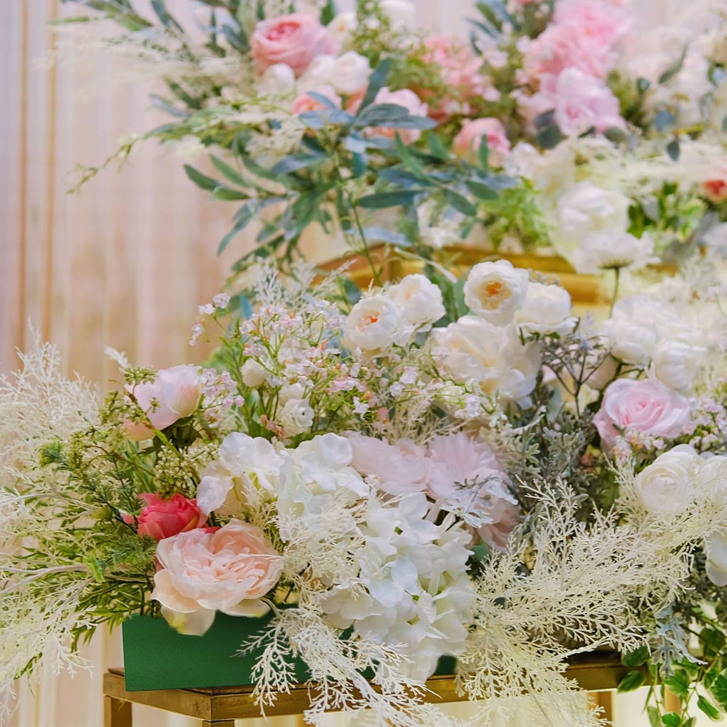 Max Shape Pack of 2 Large Size Floral Foam Blocks for Fresh and Artificial Flowers (9” L x 4” W), Wet Florist Foam Blocks for Wedding Holiday Decorations (2 Pack)