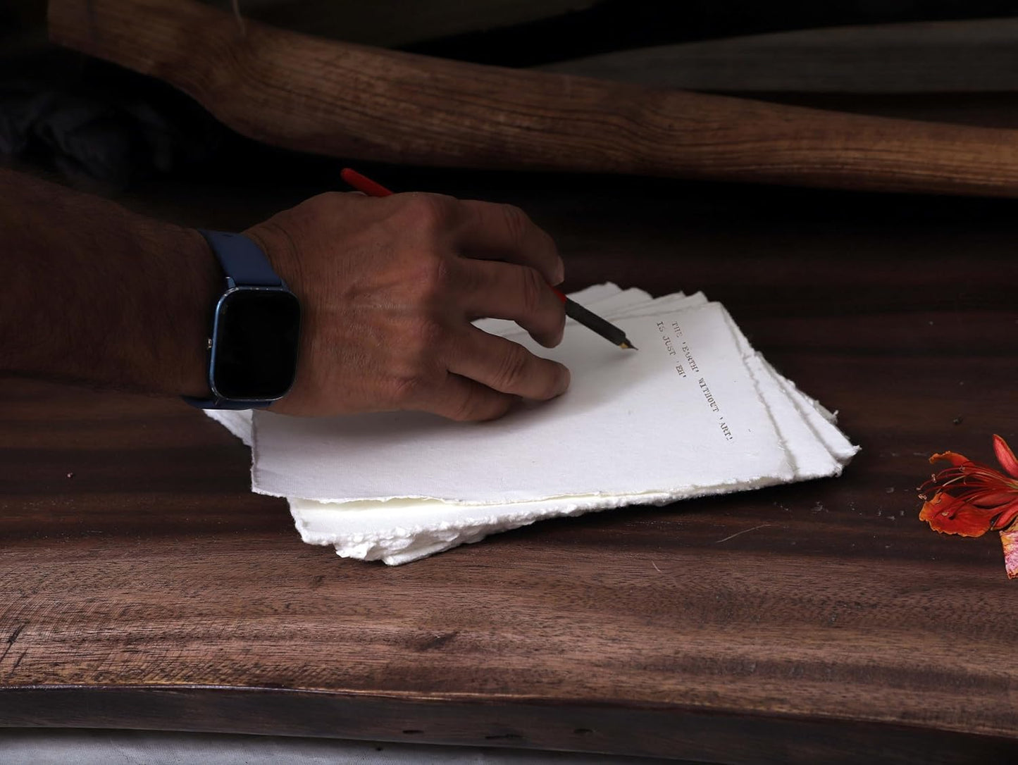 50 Pack Cotton Watercolor Paper with Deckle Edge 200 GSM Rough Textured Watercolor Paper for Writing (Off White, 9 x 12)