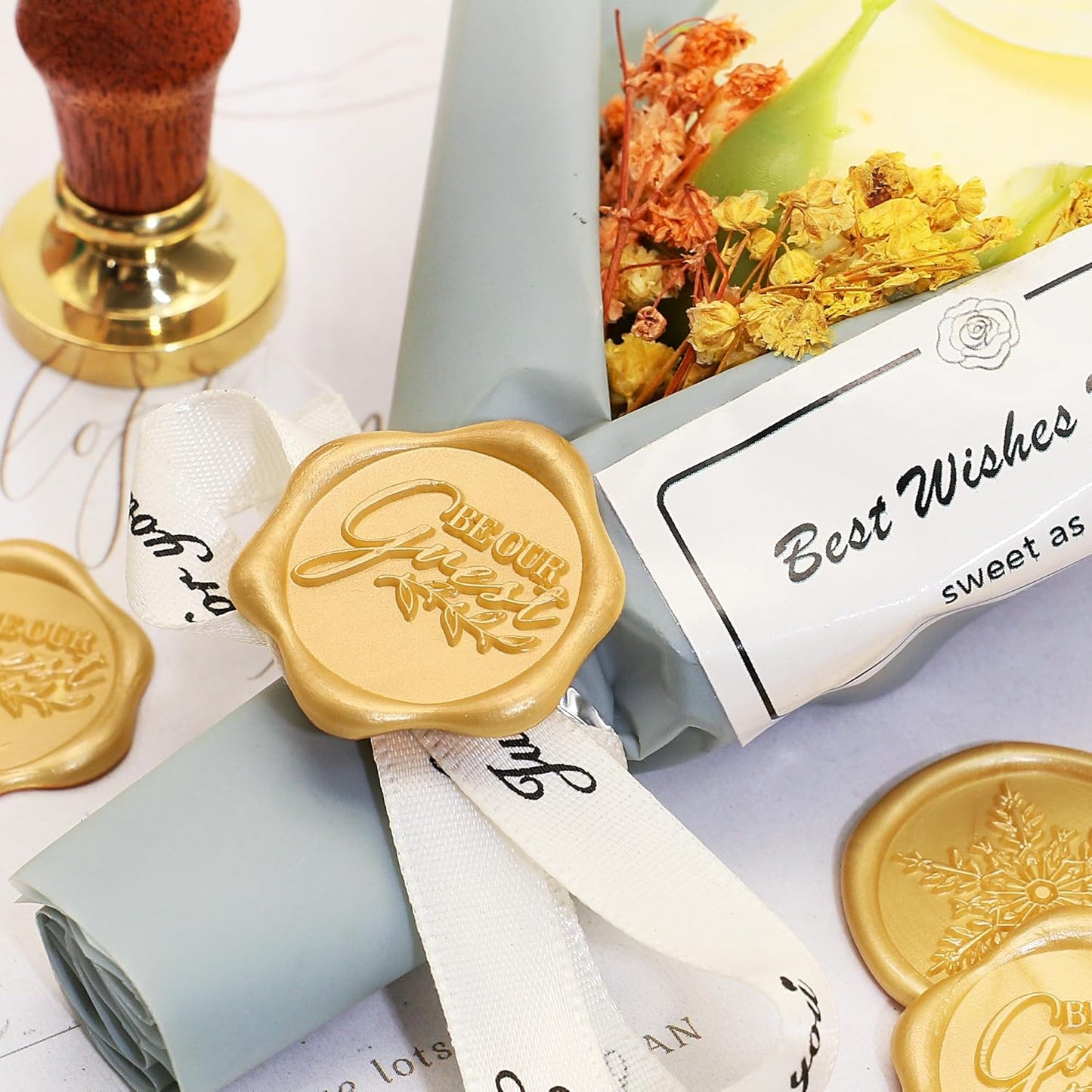 SWANGSA 20 Pieces Glue Gun Sealing Wax Sticks Gold for Wax Seal Stamp, Great for Wedding Invitations, Christmas Cards, Envelopes, Wine Packages, Gift Wrapping (Gold)
