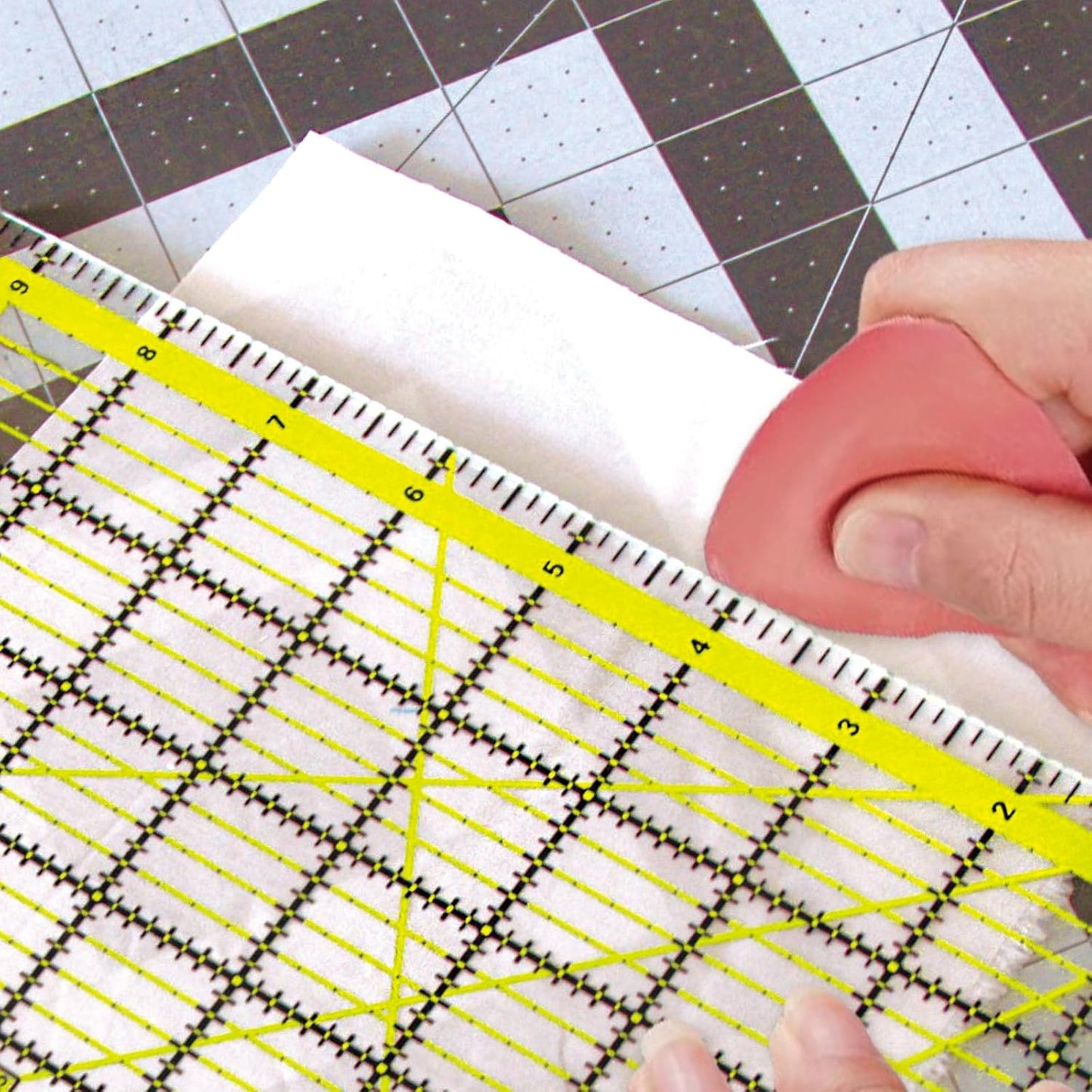 Quilting Rulers, Acrylic Quilt Ruler,4 Square Fabric Cutting Ruler (4.5"X4.5", 6"X6", 9.5"X9.5", 12.5"X12.5"), Quilting Templates with Non Slip Rings. (Yellow)