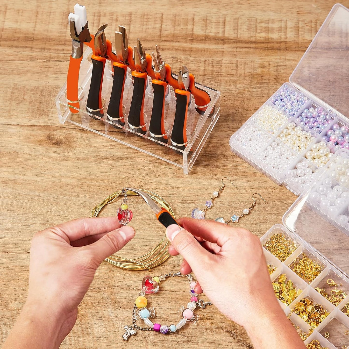 6PCS Jewelry Pliers Set with Acrylic Pallet, Needle Nose Pliers, Wire Cutters, Nylon Jaw Pliers etc. Jewelry Making Kit Tools for DIY Jewelry Repair, Wire Wrapping, Beading and Earring Crafts