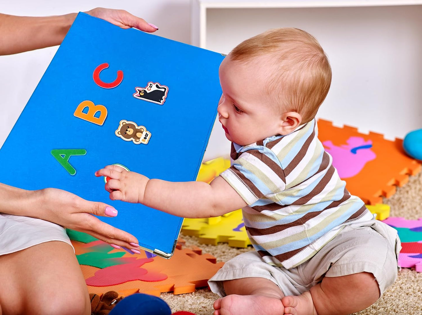 Foldable,Freestanding Felt Flannel Board Set for Toddlers,With 75 Felt Learning Letters Numbers Pieces,Double-Sided,With Storage Bag,for Parent-Child Story Time,Preschool,Classroom,Journey Time