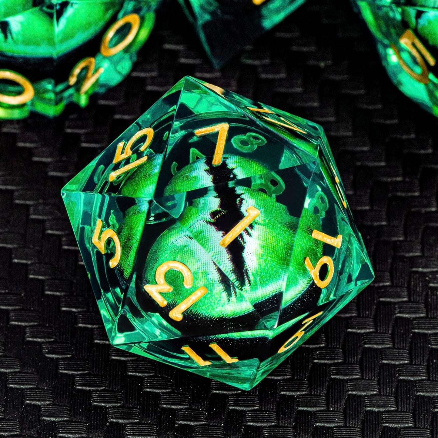 ARUOHHA DND Resin Dice Dragon Eye Dice Liquid Core Green Sharp Edged Dice Set with Gift Box, Dungeons Polyhedral D and D Dice Set Compatible with D&D Role Playing Game D20 D12 D10 D8 D6