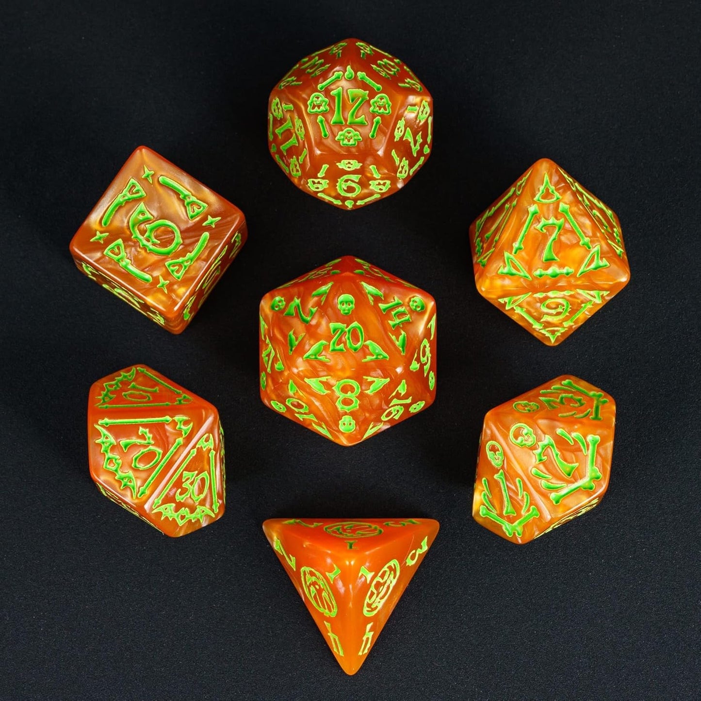 7-Die DND Dice Set Halloween Pattern Polyhedral Die Set with Leather Bag, Skull Dice D&D Die for RPG Table Games(Halloween Pattern-Orange/Green Number)