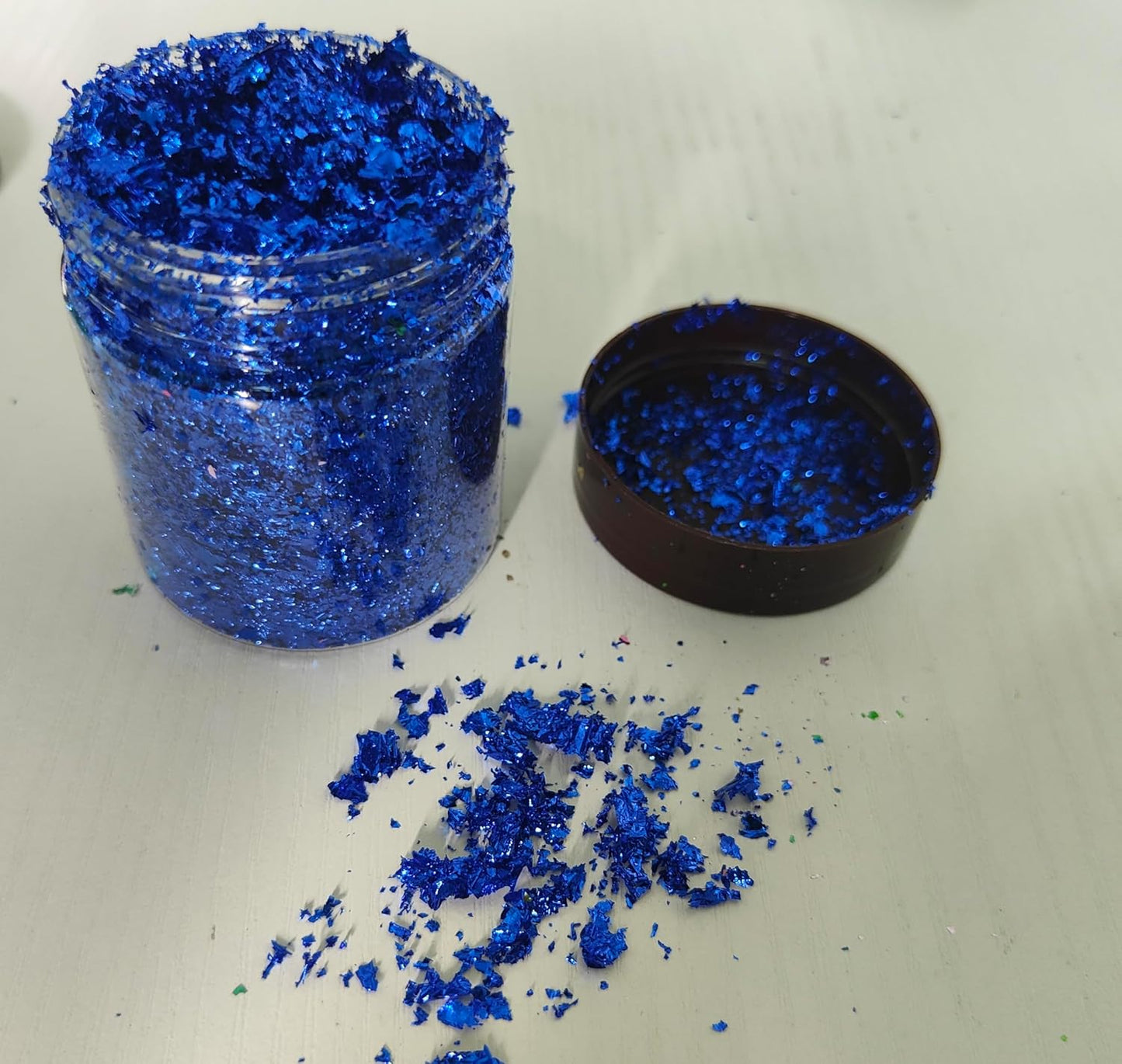 Gilding Flakes,Gold Foil Flakes for Resin,Blue Red Purple Pink Metallic Foil Flakes for Resin Jewelry Making,Nails,Painting Art,Crafts and Slime (Blue)