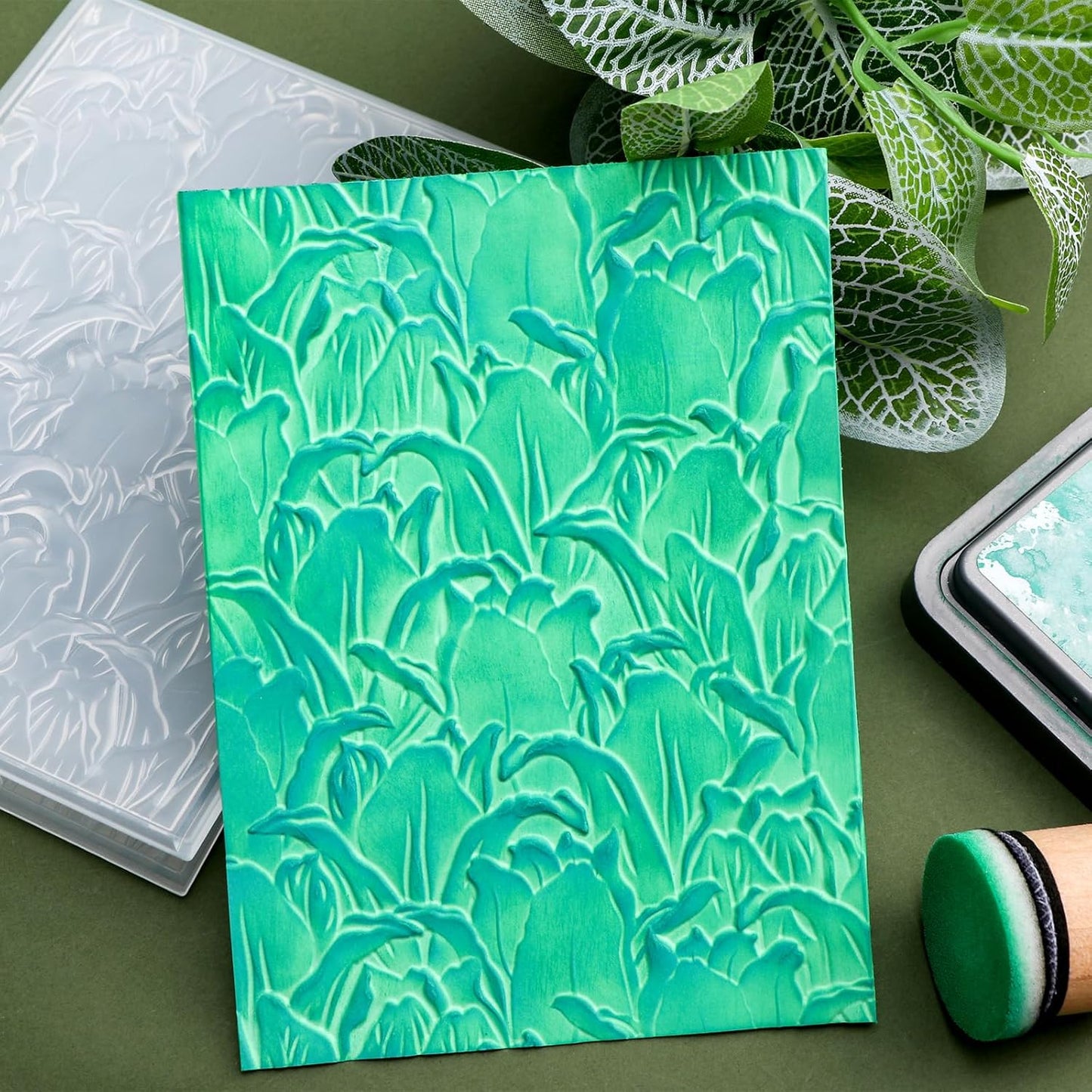 BAOFALI 3D Embossing Folder for Card Making, Leaves Plastic Texture Fades Embossing Folder Template for Scrapbooking and Other Paper Craft Album Stamps DIY Decoration 6.3" L x 4.5" W