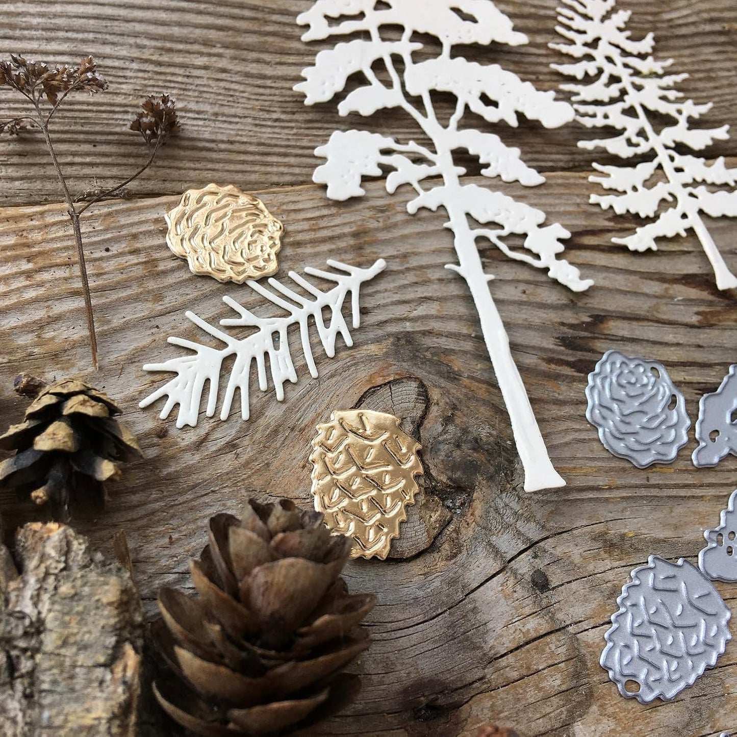 Mvchifay Cutting Dies Christmas Metal Stencils Scrapbooking Tool DIY Emboss Paper Card Making (Pine Trees-11x10cm)