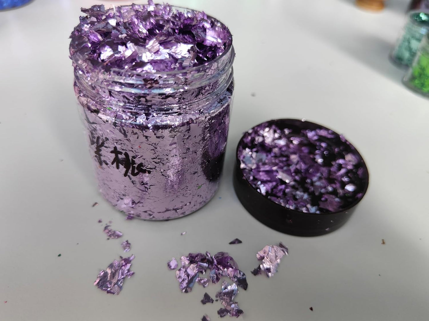 Gilding Flakes,Gold Foil Flakes for Resin,Blue Red Purple Pink Metallic Foil Flakes for Resin Jewelry Making,Nails,Painting Art,Crafts and Slime (Peach Purple)