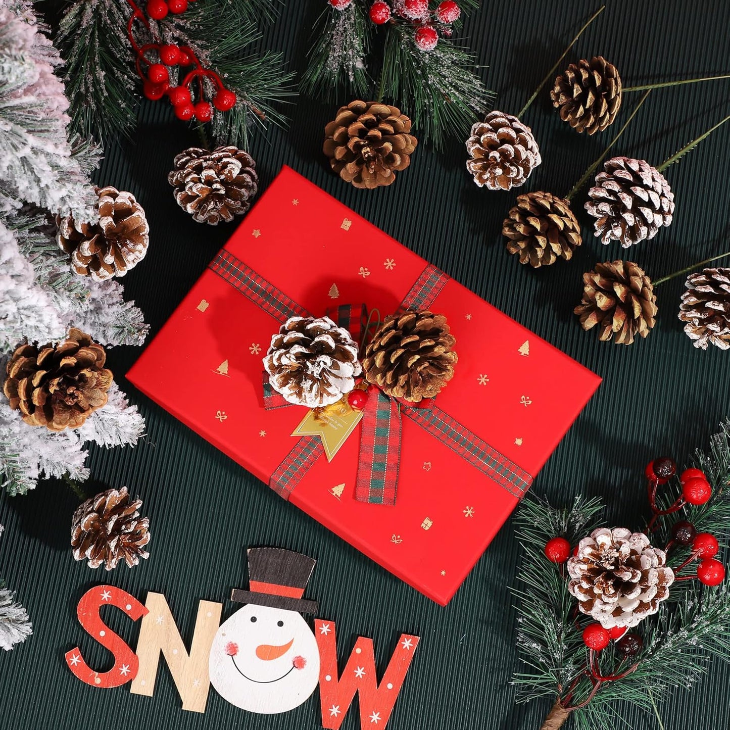 Fovths 24 Pieces Christmas Pine Cones Pick Pinecones Ornament Christmas Tree Decoration 2.4-3.1 Inches Pine Cones for Home Party Christmas Crafts (White, Natural)