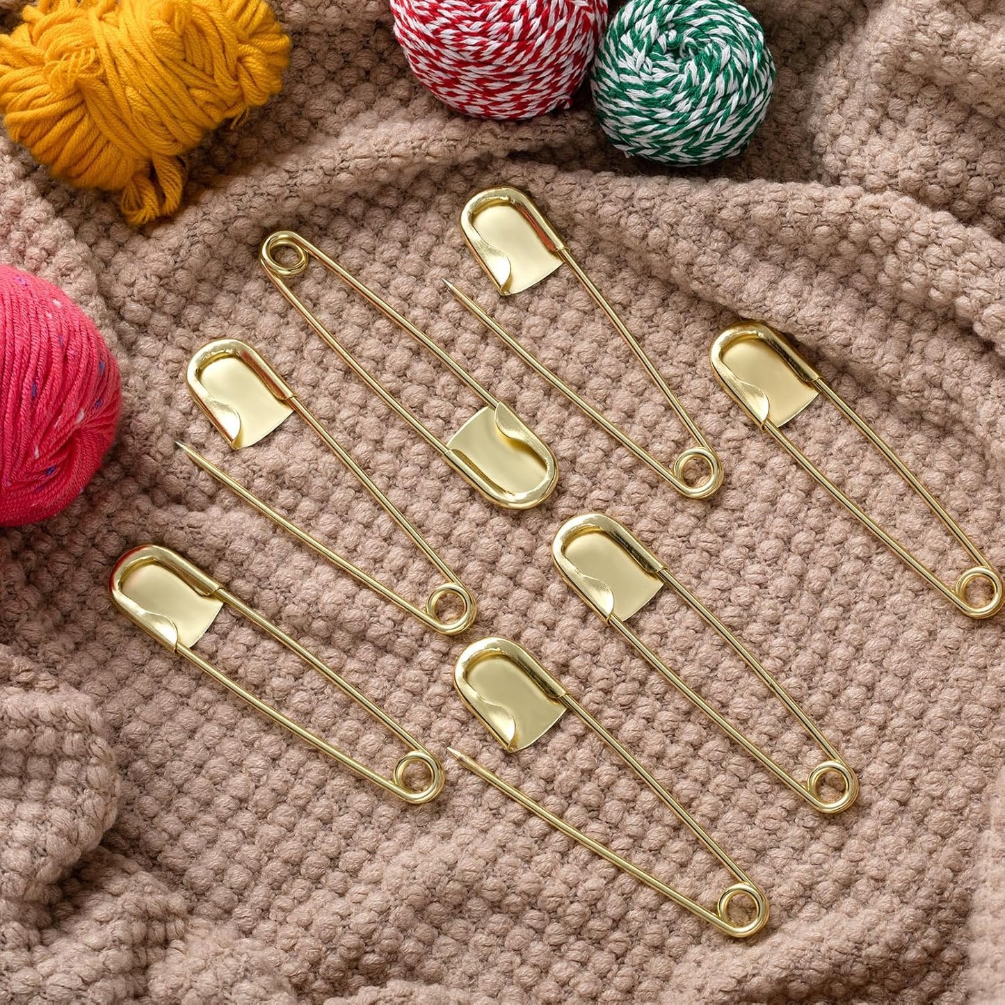 Juexica 5 Pcs 5 Inch Jumbo Stainless Steel Safety Pins Large Heavy Duty Huge Strong Laundry Pins for Upholstery Sewing Quilting Key Rings Craft Outdoor (Gold)