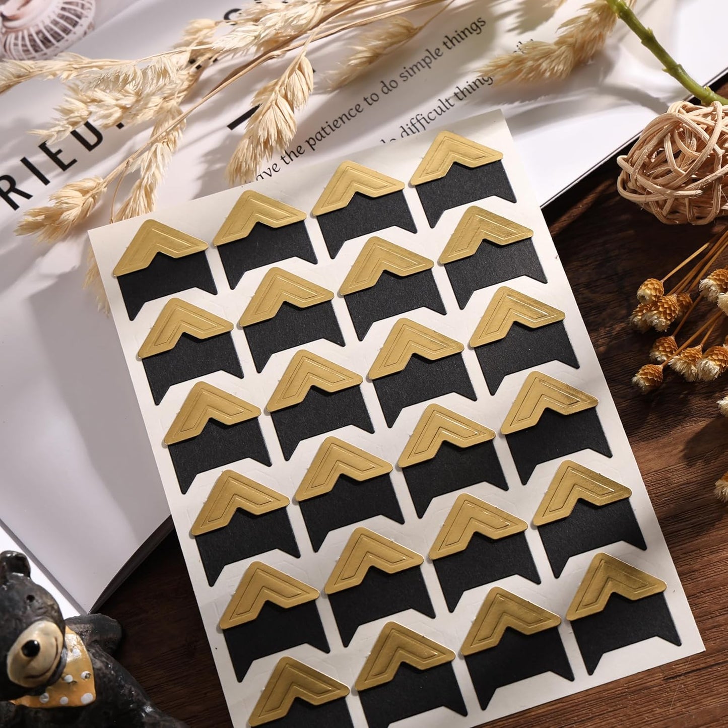 CHIALLCO Photo Corners 120 Pcs Gold Self-Adhesive Picture Mounting Corner Stickers for DIY Scrapbook, Acid Free Photo Mounting Corners for Photo Album, DIY Scrapbook Stickers, Memory Books, Diary