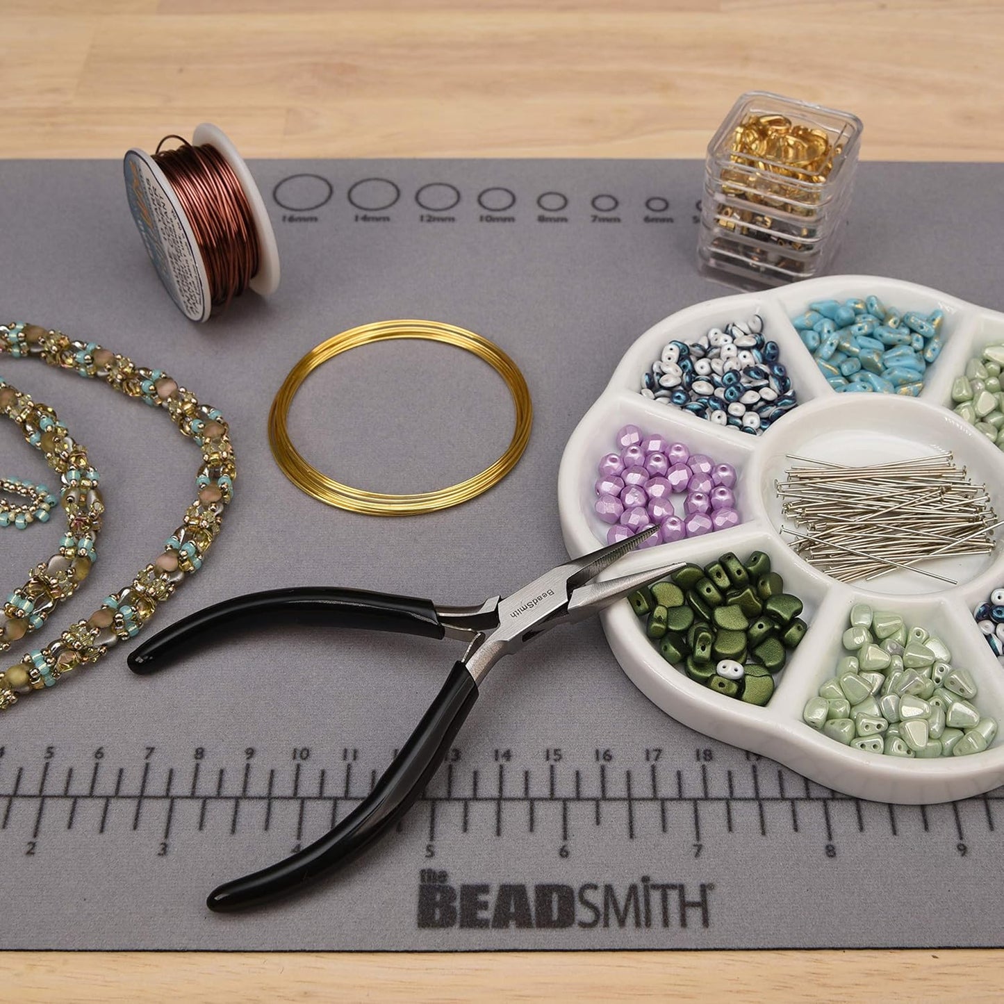 The Beadsmith Chain Nose Pliers – Serrated – Extra Fine Tips – 4.5 inches (114mm) – PVC Grip Handle with Double Leaf Springs – Jewelry Making Tool for Creating Bracelets, Earrings and Necklaces