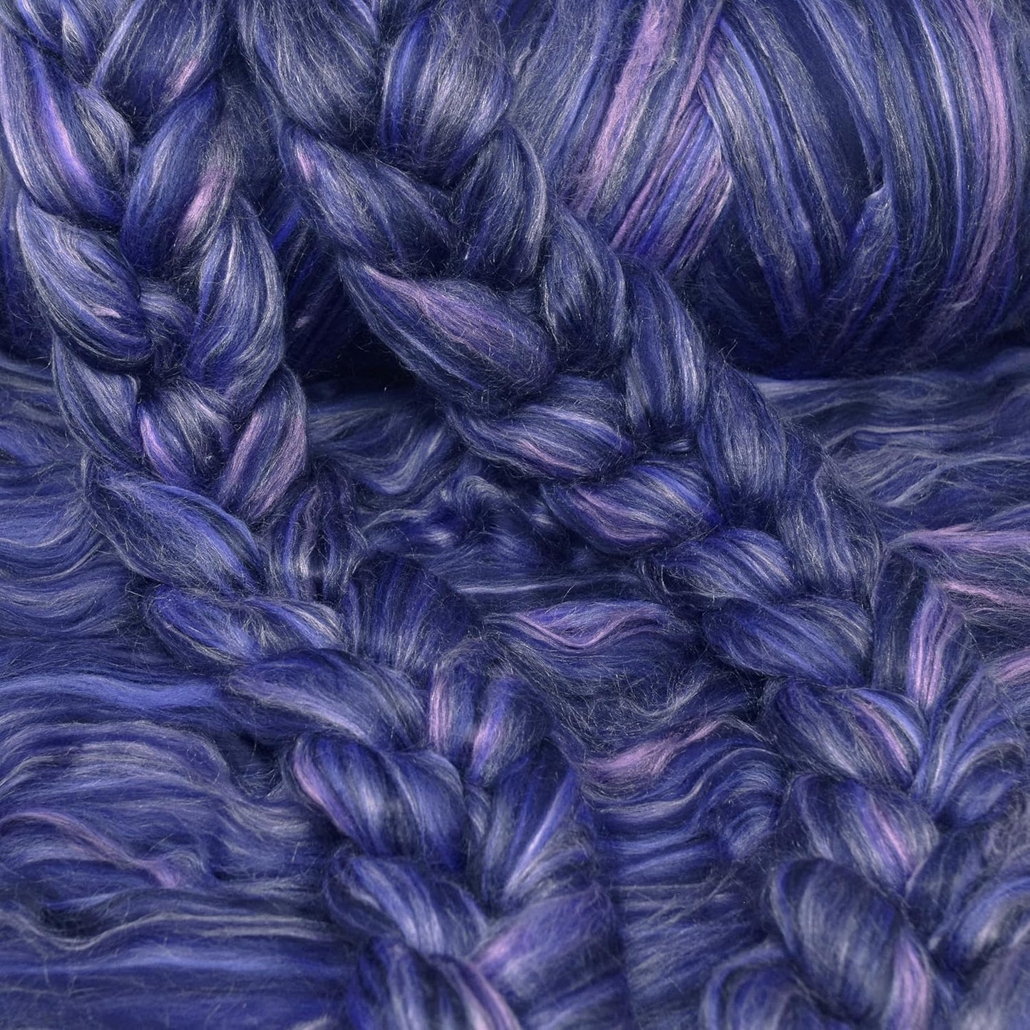 Merino Silk Luxe Tonal Designer Blend. Superfine Merino, Mulberry Silk, Tussah Silk. Top Roving for Spinning or Felting. Twilight Orchid 1oz