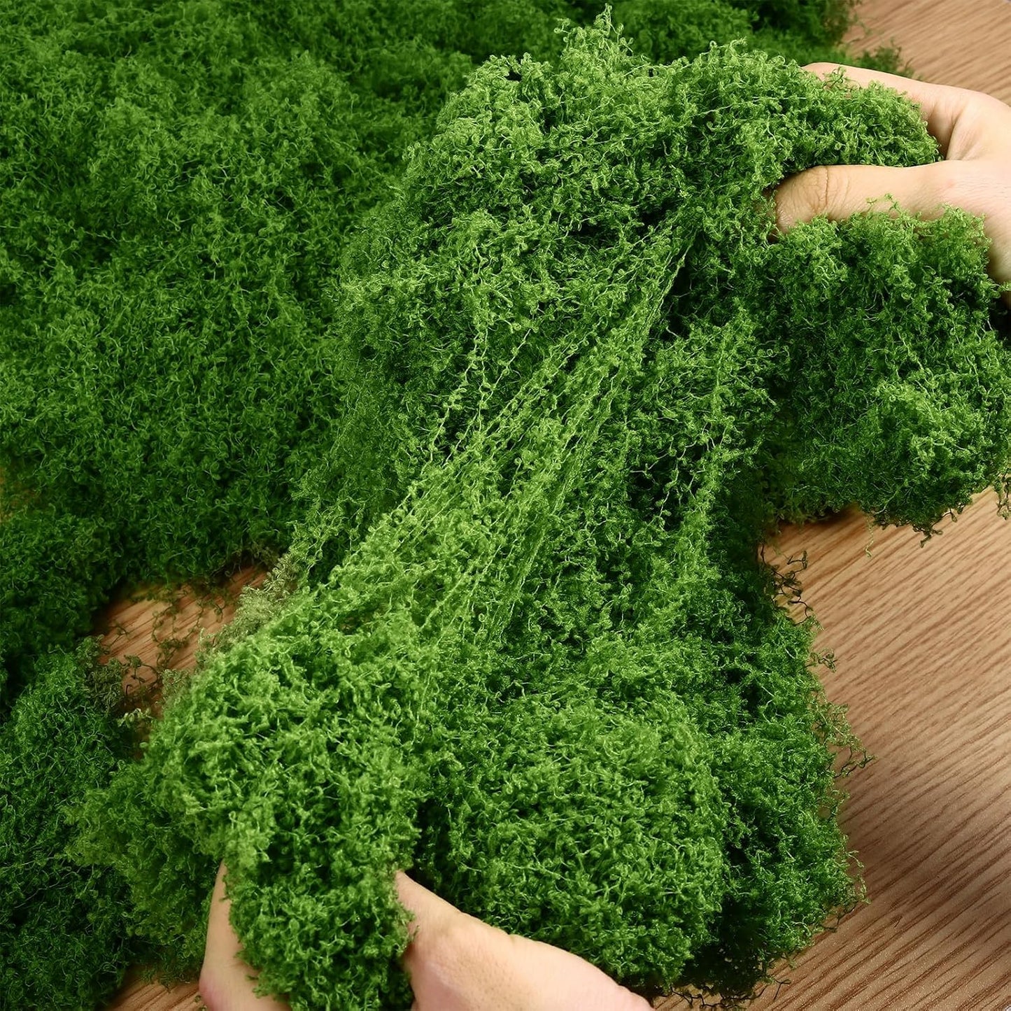 Draupnir Fake Green Moss for Potted Plants, 10.6OZ Fake Moss for Plants Indoor,Faux Moss for Crafts Artificial Moss Decor, DIY Decorative Moss for Fairy Garden Glass Containers Wedding (300g)