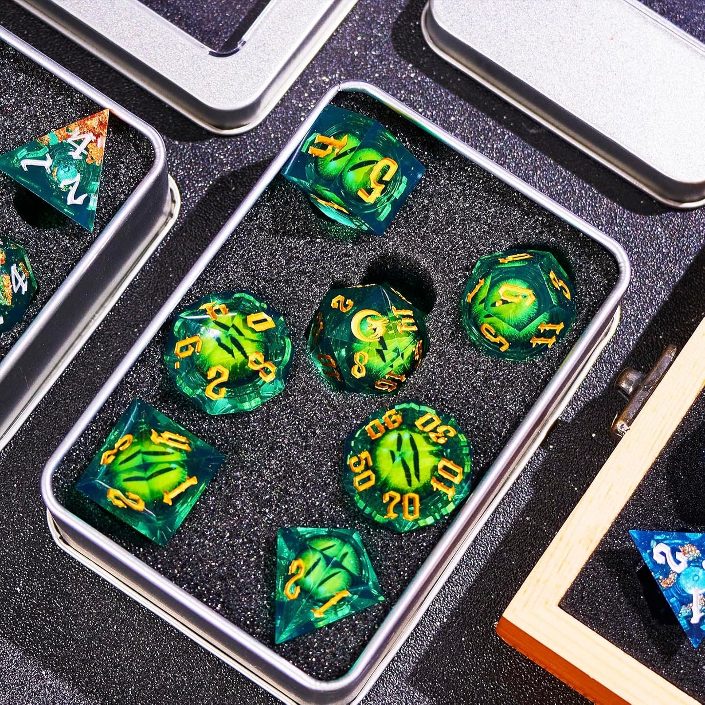 The Moon&Dragon Eye Liquid Core DND Dice Set – Unique Mystery Resin Dice for Dungeons & Dragons – Moon Dice Set for D&D Gifts