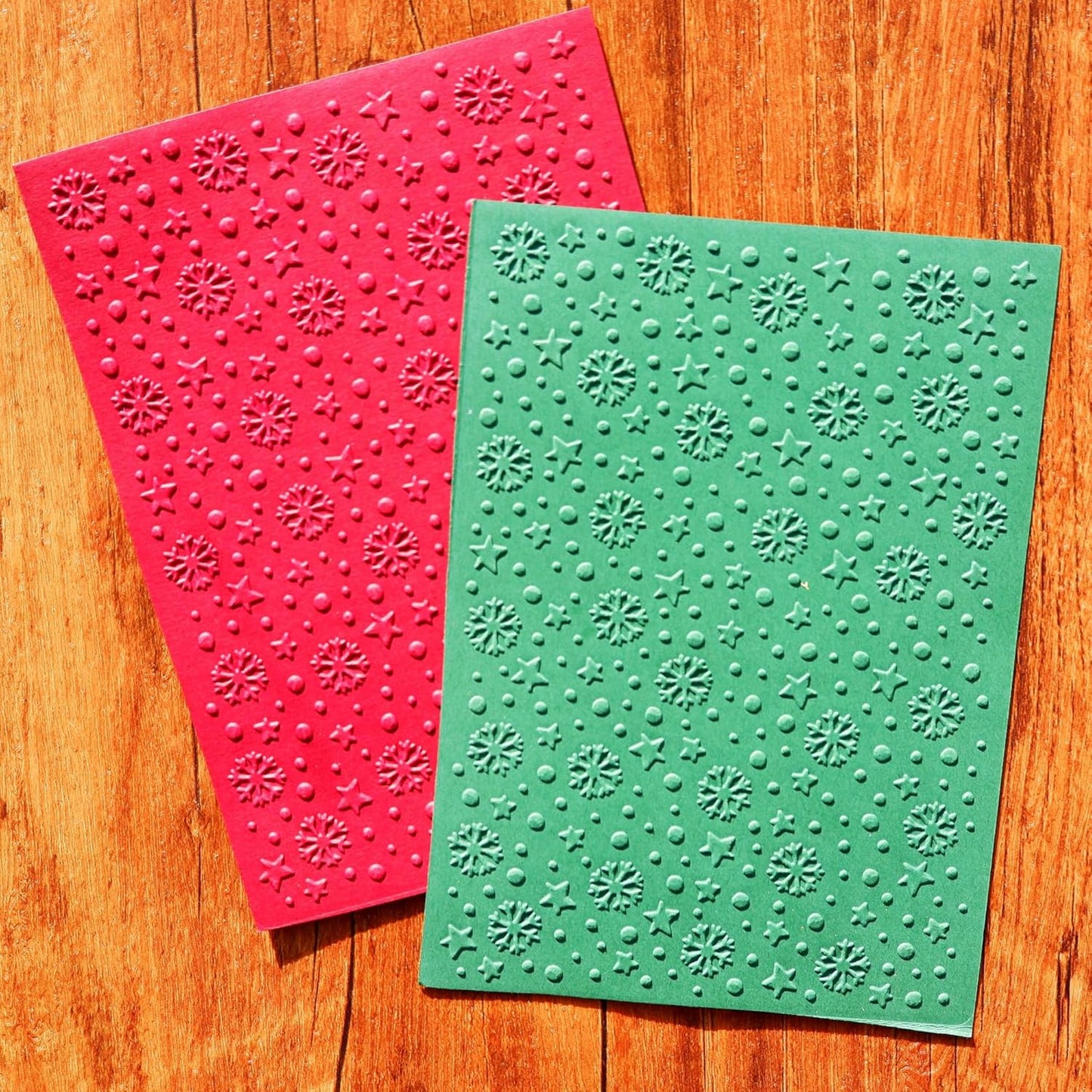 Arbuya Christmas Plastic Embossing Folders for Card Making Snowflakes Background Texture Embossing Folder Template for Scrapbooking Paper Crafting Home Decoration