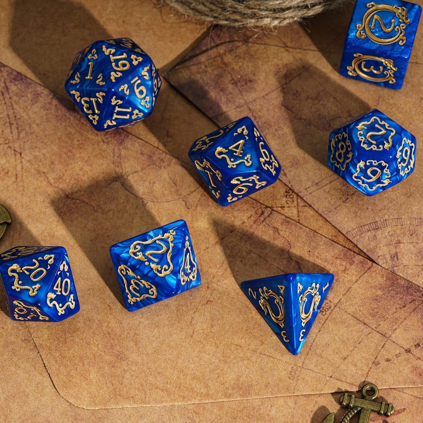 7-Die DND Dice Set Dragon Pattern Polyhedral Die with Leather Bag D&D Dice Set for RPG Table Games (Blue W/Gold Dragon Pattern)