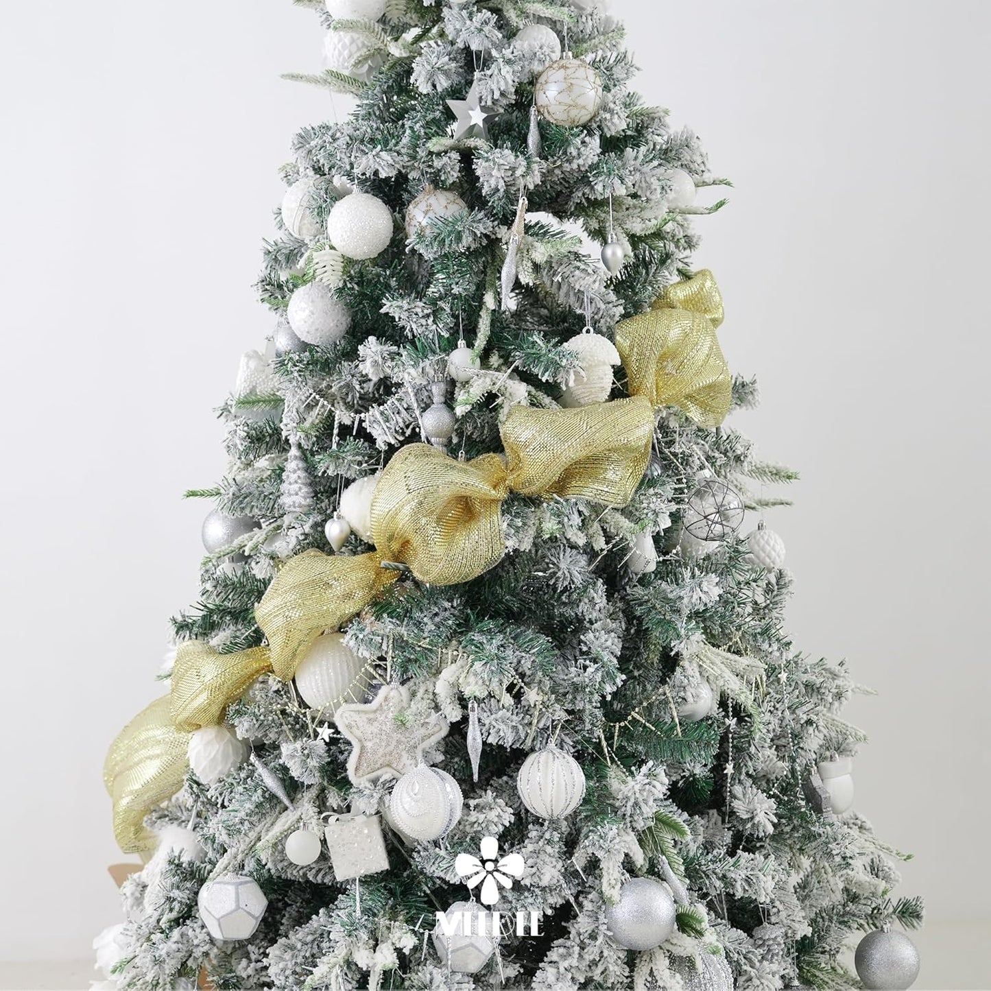 MEEDEE Champagne Deco Mesh 10 Inch Deluxe Wide Foil Metallic Mesh with Gold Tinsel Champagne Gold Mesh Ribbon for Christmas Tree, Wreaths, Garland, Gift Wrapping, Bows Making (30 Feet)