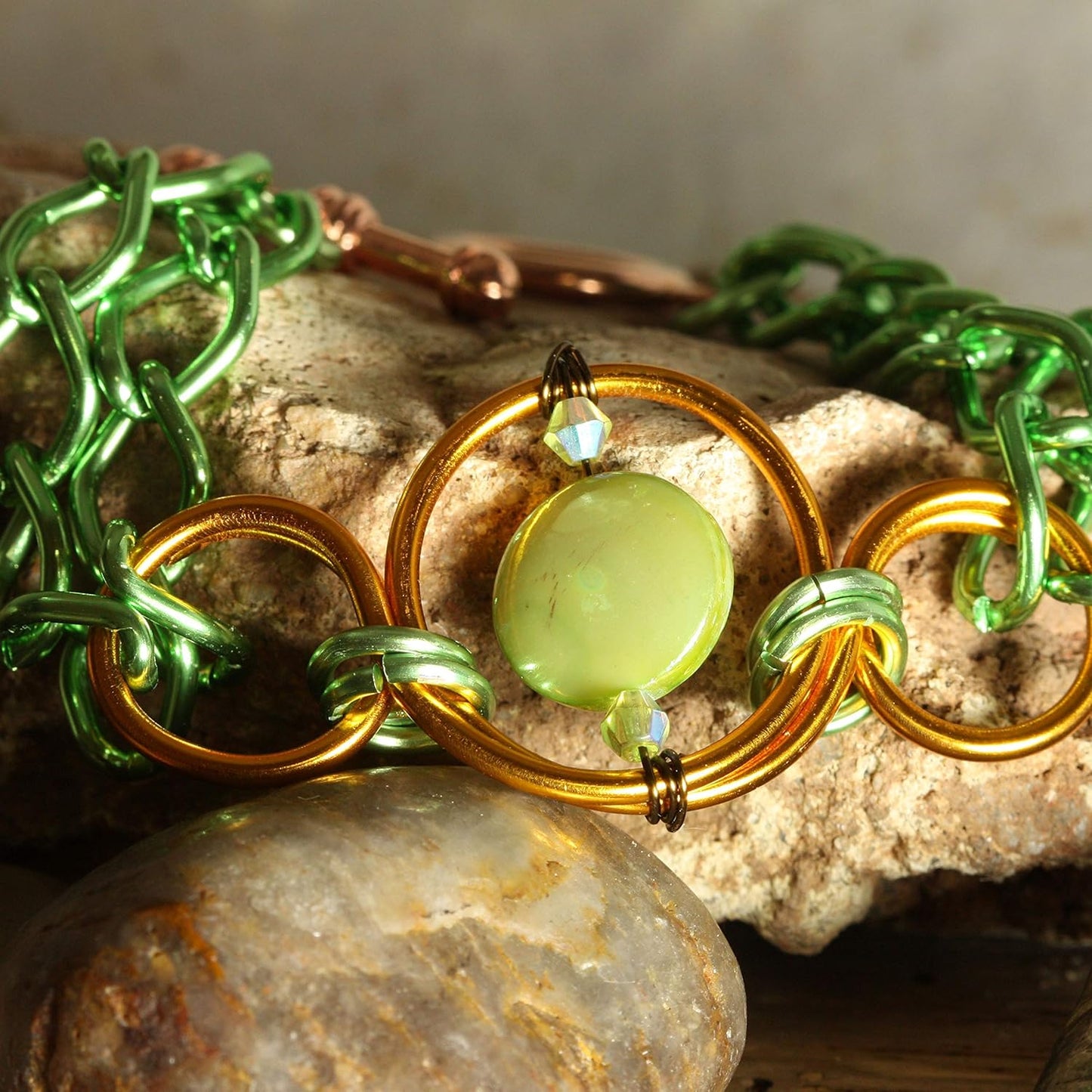 The Beadsmith Anodized Aluminum Wire – 12 Gauge – 39 feet – Gold Color – Bendable Craft Wire Used to Jewelry Making, Wire Wrapping, Sculpting, Floral, Modeling and Other DIY Arts & Crafts