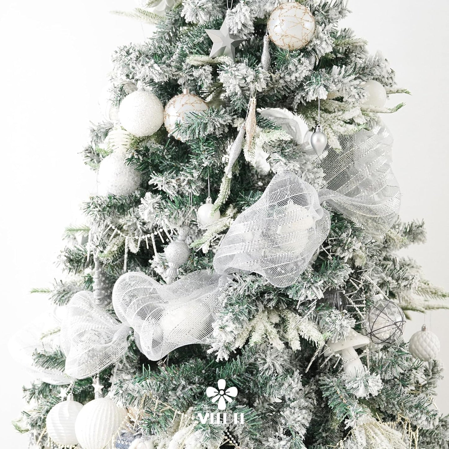 MEEDEE Silver Mesh Ribbon 10 Inch Deluxe Wide Foil Metallic Striped Deco Mesh Decorative Mesh Christmas Mesh Ribbon for Wreaths, Christmas Tree, Garland, Gift Wrapping, Bows Making (30 Feet)