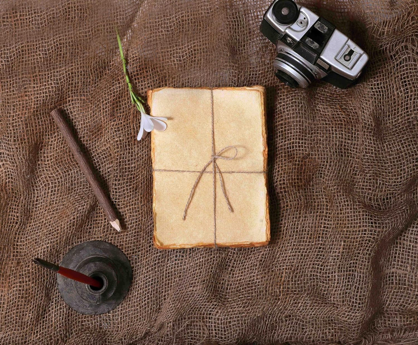 50 Pack Cotton Watercolor Paper with Deckle Edge 200 GSM Rough Textured Watercolor Paper for Writing Anique